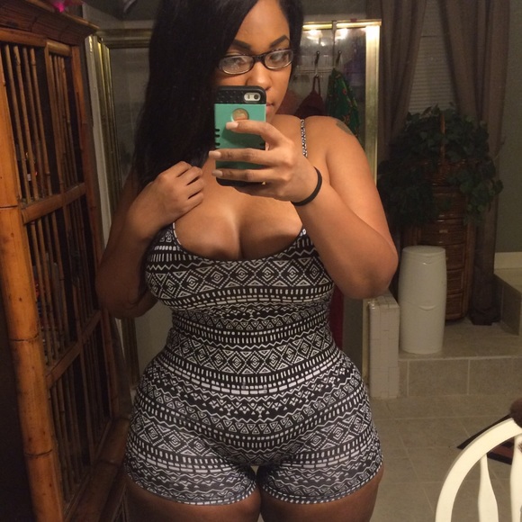 Forever 21 Other - Forever 21 Sleepwear Romper L Forever 21 Other - Forever 21 Sleepwear Romper L